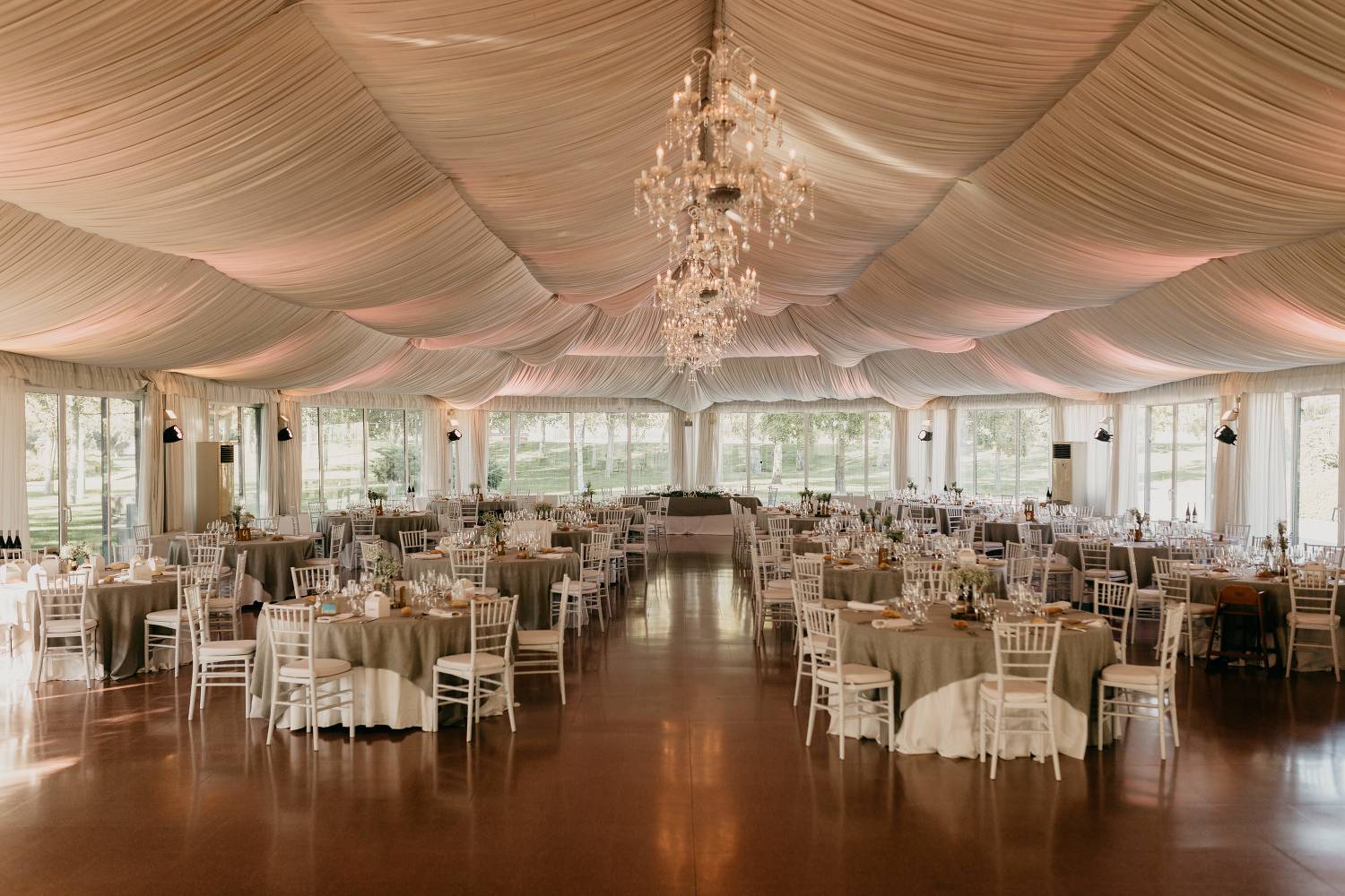 Salón de Palau de Margalef en Lleida